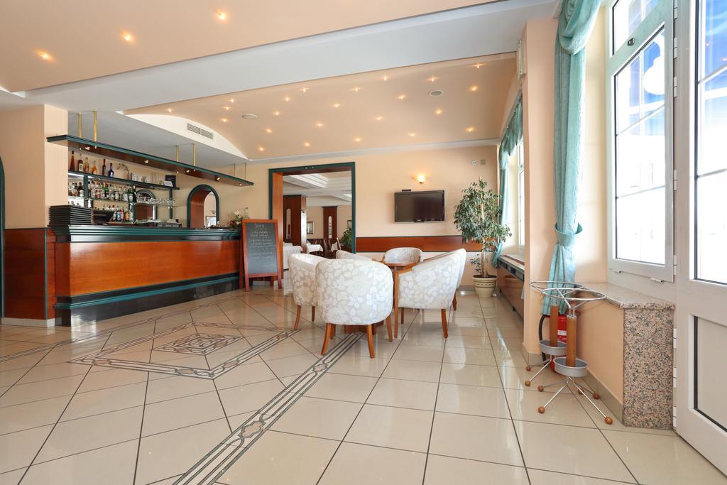 Mediteran Hotel 3*
